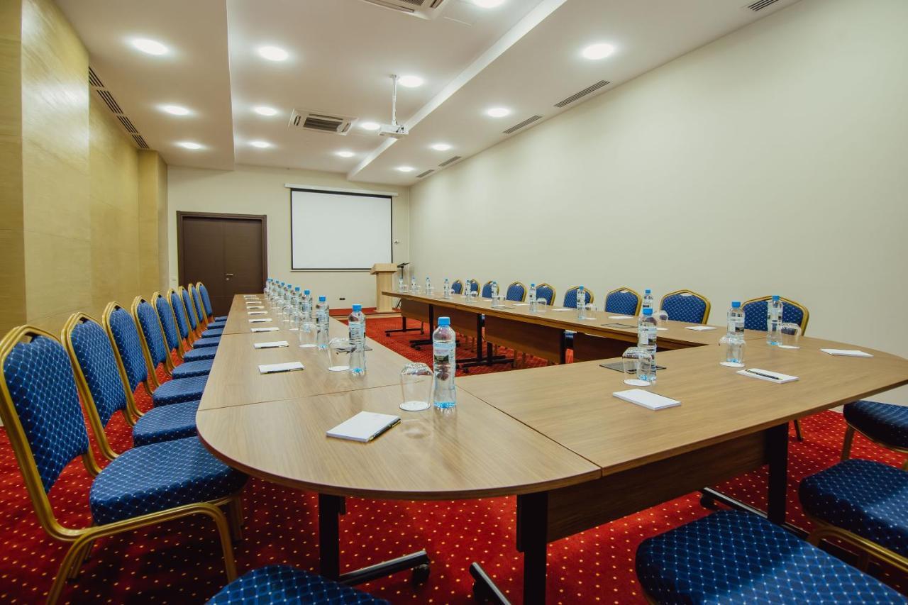 New Wave Hotel Batumi Esterno foto