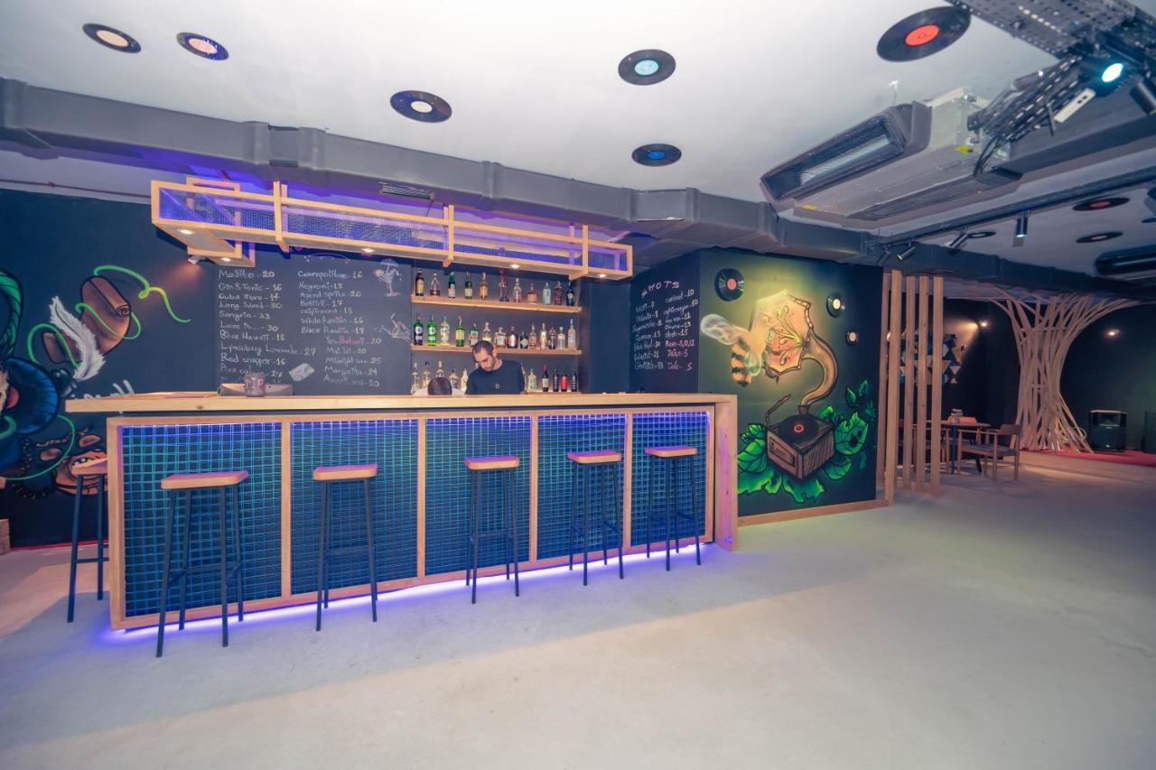 New Wave Hotel Batumi Esterno foto