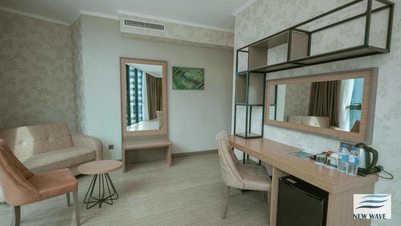 New Wave Hotel Batumi Esterno foto