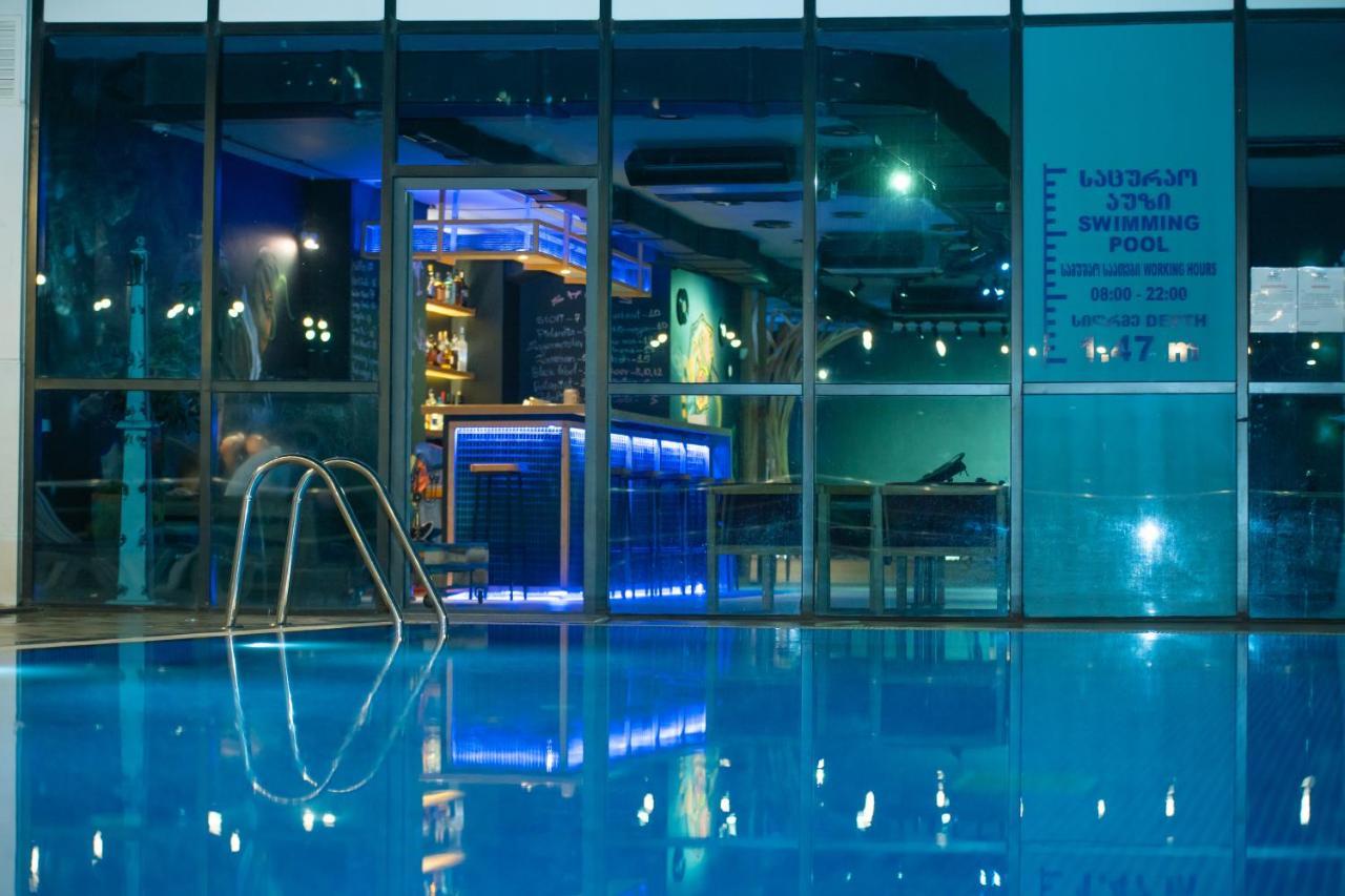 New Wave Hotel Batumi Esterno foto